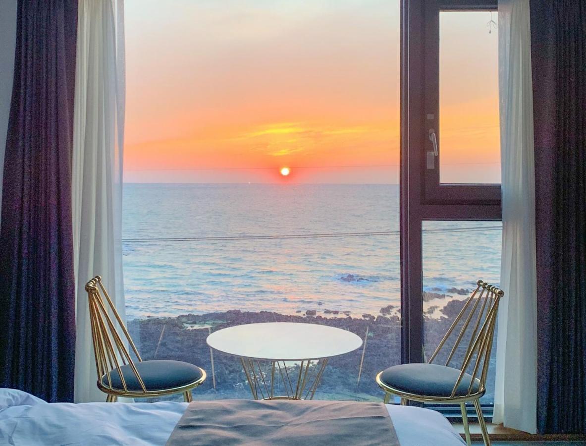 Hotel Mer Bleue Чеджу Екстериор снимка